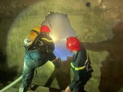 Tin tức - Cháy nhà trong đêm ở TP.HCM, vợ chết, chồng và con trai 4 tuổi bị thương nặng