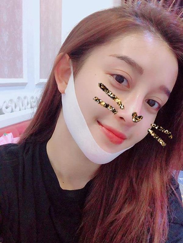 Thơ Nguyễn lộ chiếc cằm nhọn hoắc, dân tình đặt nghi vấn thẩm mỹ nhan sắc - 14