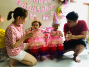 Cặp song sinh dính liền Trúc Nhi-Diệu Nhi tròn 2 tuổi: Hình ảnh hiện tại và ngày SN đặc biệt