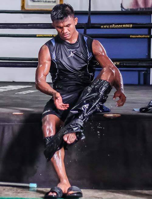 Kỳ Duyên mặc áo gió chạy thể dục, ướt đẫm mồ hôi nhưng có đồng nghĩa giảm cân hiệu quả - 6