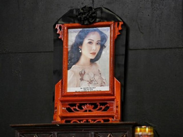 Gia đình, thầy cô và bạn thân tiễn biệt Hoa hậu Thu Thuỷ về nơi yên nghỉ