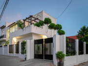 Nhà đẹp - Con gái phương xa xây ngôi nhà 5 tỷ tặng bố mẹ, hàng xóm ai cũng tấm tắc ngợi khen