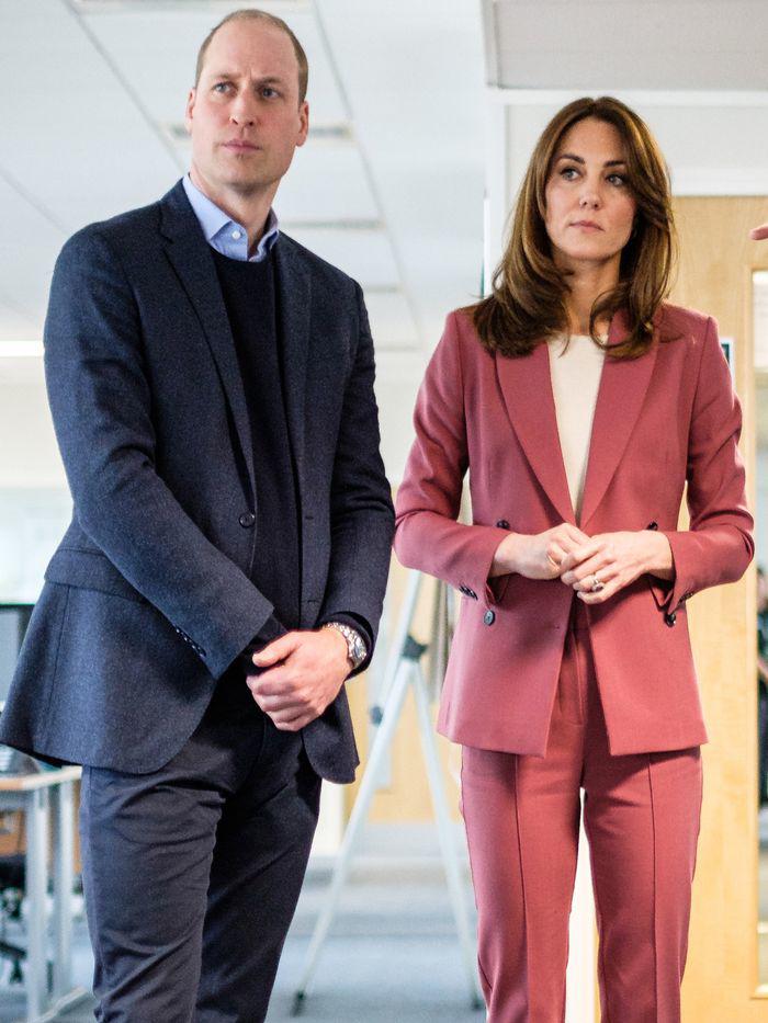 Công nương nào giản dị như Kate Middleton, sắm chiếc áo vài trăm nghìn, 5 năm sau vẫn mặc lại - 7
