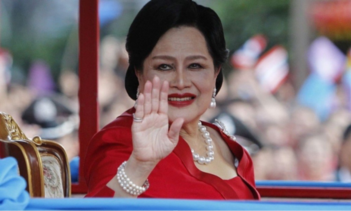 Vương hậu tại vị lâu nhất của Thái Lan có nhan sắc làm người người mê mẩn - 1