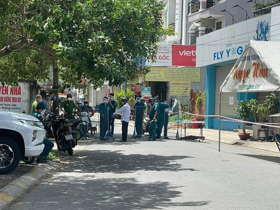 COVID-19 13/6: Một tuần trước khi phát hiện dương tính, người phụ nữ bán rau đã đi những đâu? - 2