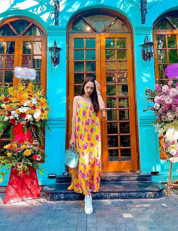 Khéo chọn phụ kiện khi diện váy hoa, các mỹ nhân Việt trông nổi bật lại sang xịn ngút ngàn - 12