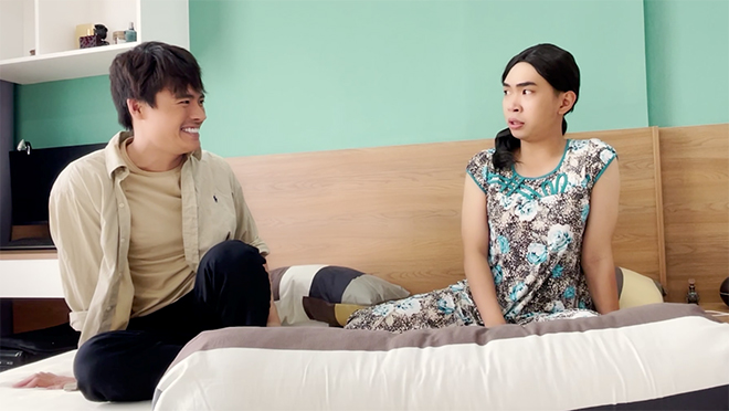 Bà Bảy Súc “xem hàng khủng” giải trí trong lúc mang bầu để đẻ con trai - 2