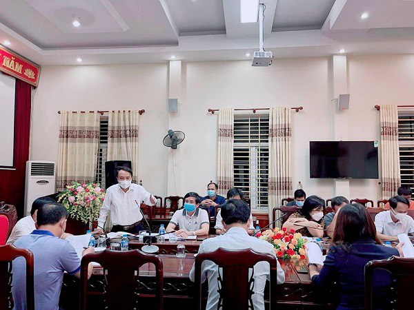 Nhân viên uốn sấy tóc dương tính COVID-19 đi nhiều nơi, khai báo chưa trung thực - 1