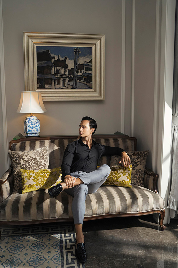 Ông bố hai con Kim Lý tái xuất lịch lãm trong BST mới của Torano - 1