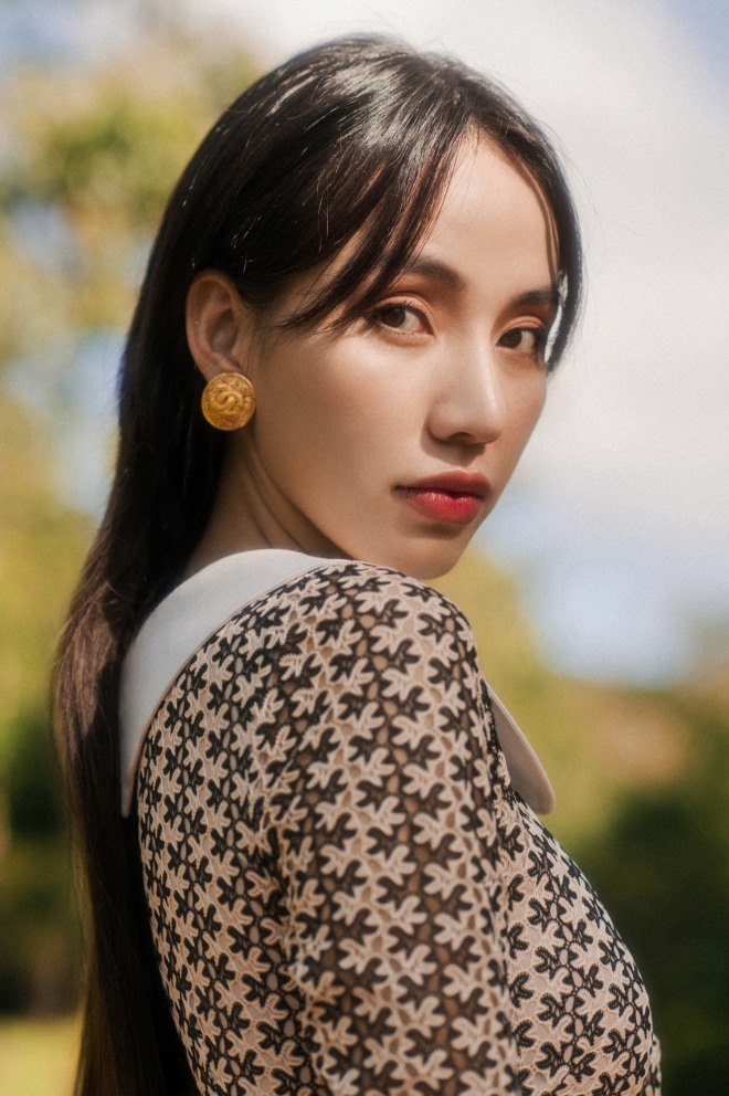 GiGi Hương Giang mang cả trời thanh xuân ùa về trong amp;#34;The Recordsamp;#34; - 2