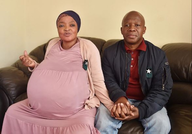 Mẹ bầu bụng khổng lồ sinh 10 đứa con cùng lúc, người chồng đưa ra tuyên bố gây ngỡ ngàng - 3