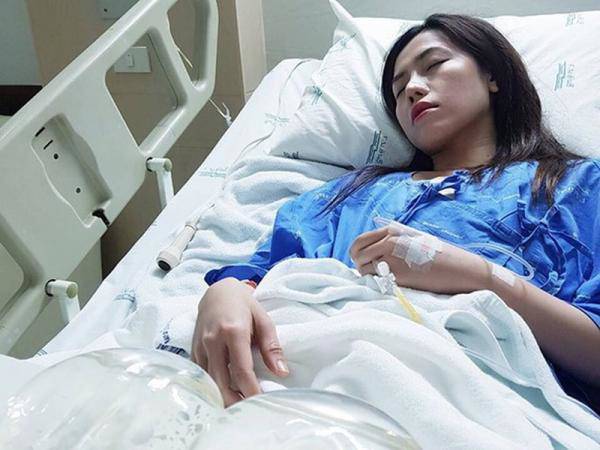 Nhiều sao nữ tháo túi độn ngực trở về với vẻ đẹp tự nhiên, nguyên nhân vì đâu? - 14
