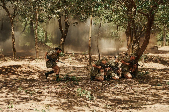 Dương Hoàng Yến ra MV đậm chất Sao Nhập Ngũ, ca khúc do bạn trai yêu 10 năm sáng tác - 3