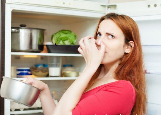 Mẹo khử mùi tủ lạnh cực đơn giản mà hiệu quả không cần đến hóa chất