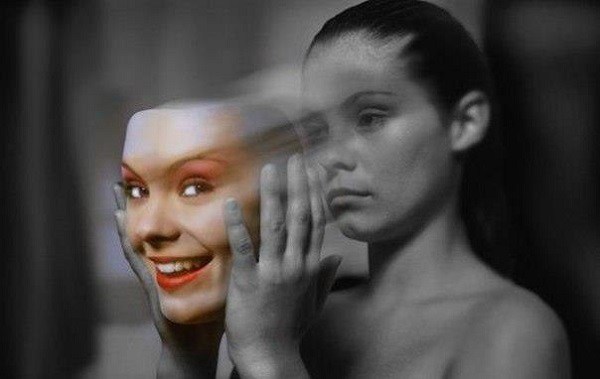 Người vợ Hà Nội bị chồng bỏ vì luôn cho rằng mình tài giỏi, đến viện mới biết mắc bệnh - 2