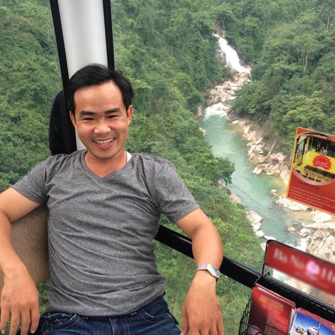 Bị chê nghèo nhưng thực ra anh có gia thế khủng.