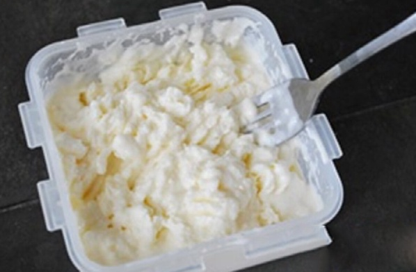 4 cách làm kem sữa chua thơm ngon đơn giản tại nhà - 21