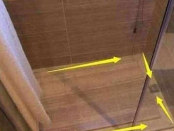 Phòng tắm làm theo kiểu này cả năm không bị đọng nước, tắm tới đâu khô tới đấy