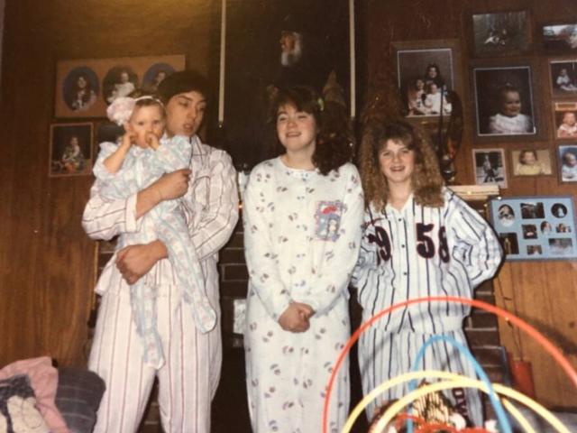 Những vị khách đến nhà lần lượt biến mất, con gái vạch trần tội ác của bà mẹ ác quỷ