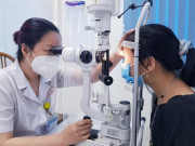 Sức khỏe - Bé 9 tuổi hỏng mắt dù không xem tivi, điện thoại nhưng lại có thói quen tưởng là rất tốt