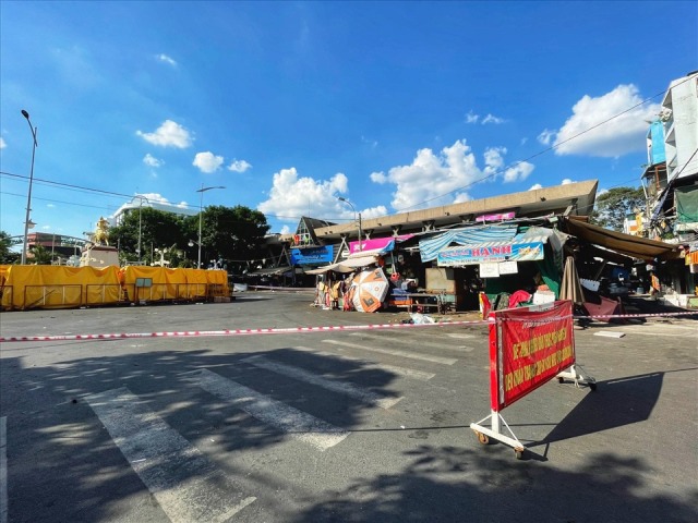 Phong tỏa tạm thời chợ Nguyễn Tri Phương (quận 10).