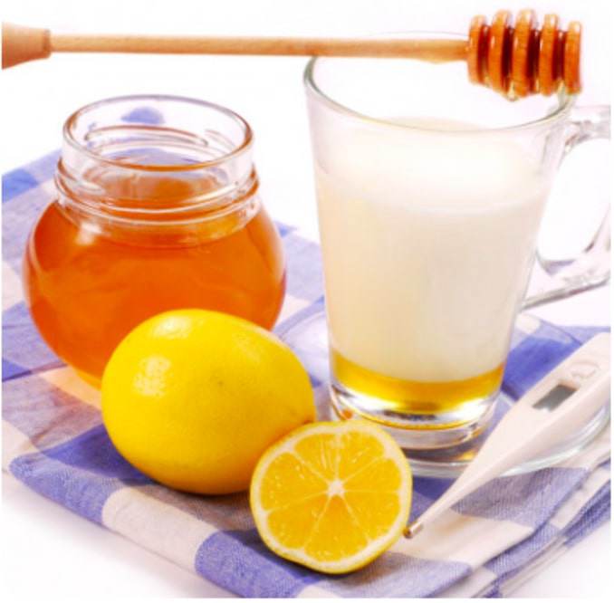 Mặt nạ chanh sữa tươi mật ong không chỉ giúp dưỡng da trắng hồng mà còn có tác dụng giảm thâm mụn, ngăn ngừa nám và tàn nhang.