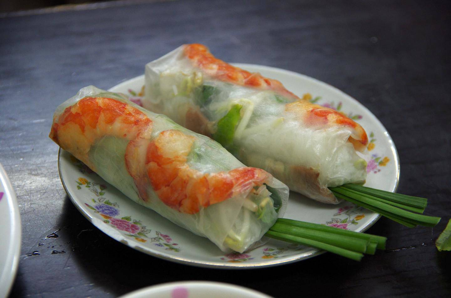 Top 11 món ăn ở Việt Nam được du khách đặc biệt yêu thích - 3