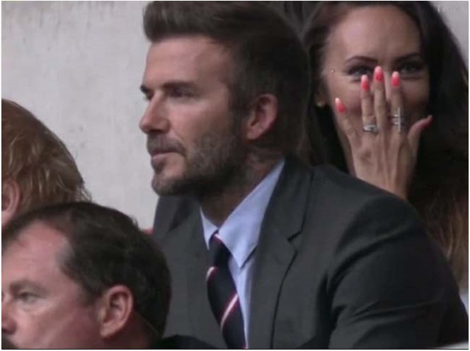 Beckham trên hàng ghế khán giả xem trận Anh gặp Đức.