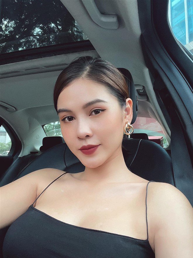 Nữ MC amp;#34;đi nhầm sân golf lấy chồng như ýamp;#34;: Ngày càng đẹp sau kết hôn, quấn quýt chàng CEO - 9