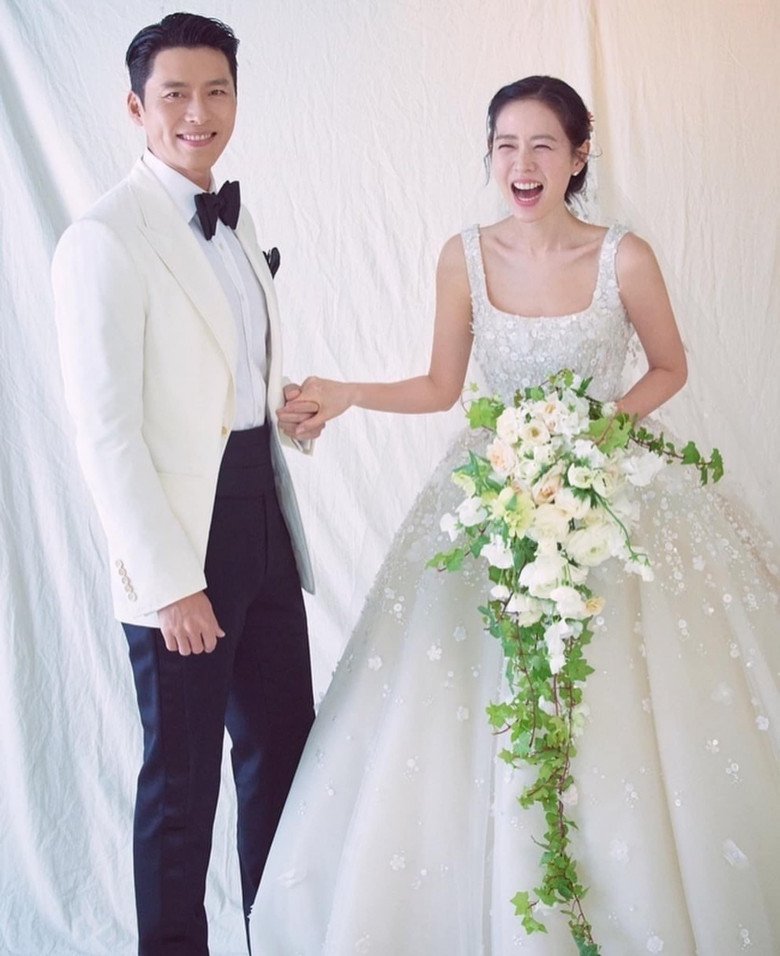 Son Ye Jin's wedding dress sold out after the wedding, what happened - 1