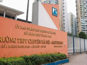                              Công an truy tìm người tung clip kèm bức thư tuyệt mệnh của nam sinh rơi từ tầng 28 chung cư tử vong 