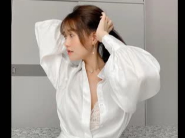 Nàng thơ xứ Quảng đẹp dịu dàng, giữ dáng mềm mại bằng loại quả bình dân