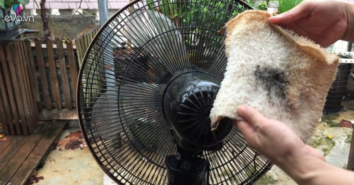 The fan has been full of dust for a long time, just spray this sour water, 5 minutes later, the residue will peel off in pieces