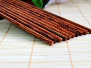 Sức khỏe - Dùng đũa mốc, thớt mốc có gây ung thư gan? Làm thế nào nhận biết sớm mắc ung thư gan?