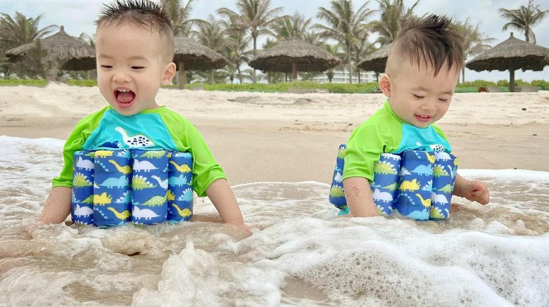 U42 has super cute twins, Duong Khac Linh spends kindergarten tuition fees up to half a billion VND/year - 7