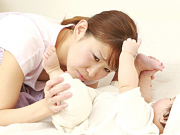 Trẻ bị tiêu chảy mẹ nên làm gì để con nhanh khỏi?