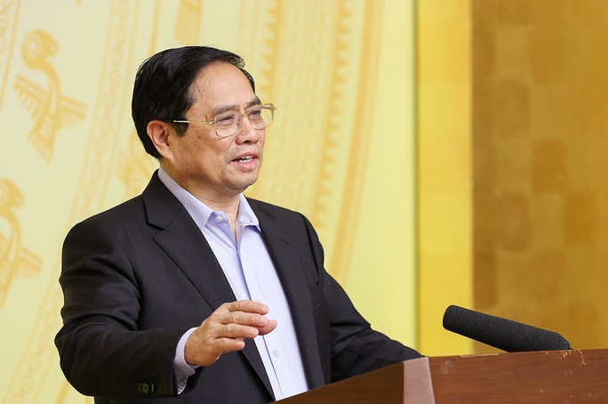 Thủ tướng Phạm Minh Chính nhấn mạnh cần chuẩn bị cho tình huống biến chủng mới lây lan nhanh và nguy hiểm hơn có thể xuất hiện bất cứ lúc nào. Ảnh: NHẬT BẮC