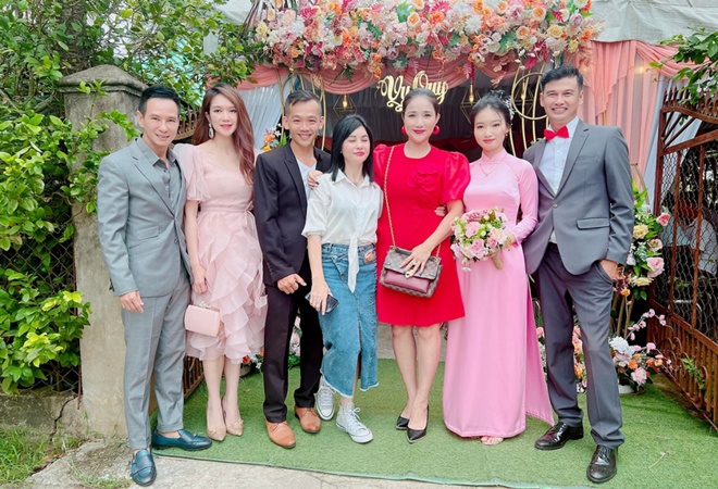 amp;#34;Bad boy;#34;  Tiet Cuong gets married at the age of 49, Ly Hai - Minh Ha wishes amp;#34;5 years 4 childrenamp;#34;  - 6