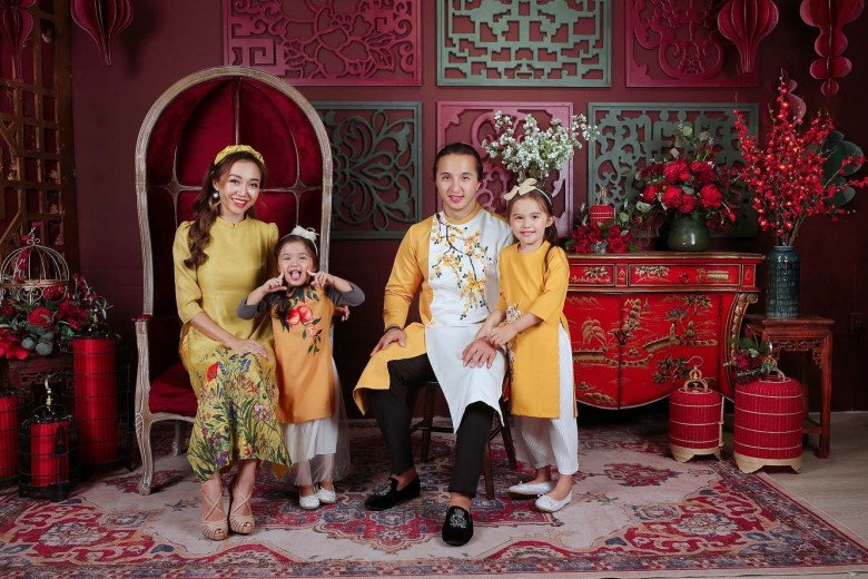 Marrying a beautiful Kazakh boy, Vietnamese mother has a baby as beautiful as a doll, the scene of her husband taking care of children attracts millions of viewers - 3