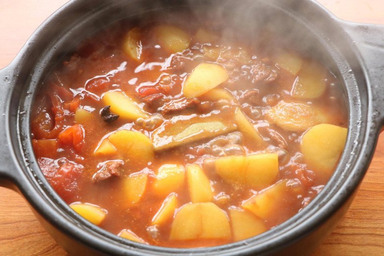 This kind of iron-rich meat stewed with this vitamin-rich fruit is both delicious and extremely nutritious - 7