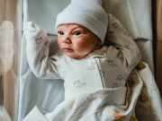 Bà bầu - Mẹ bầu ăn gì để con thông minh, trắng trẻo, phát triển trí não?