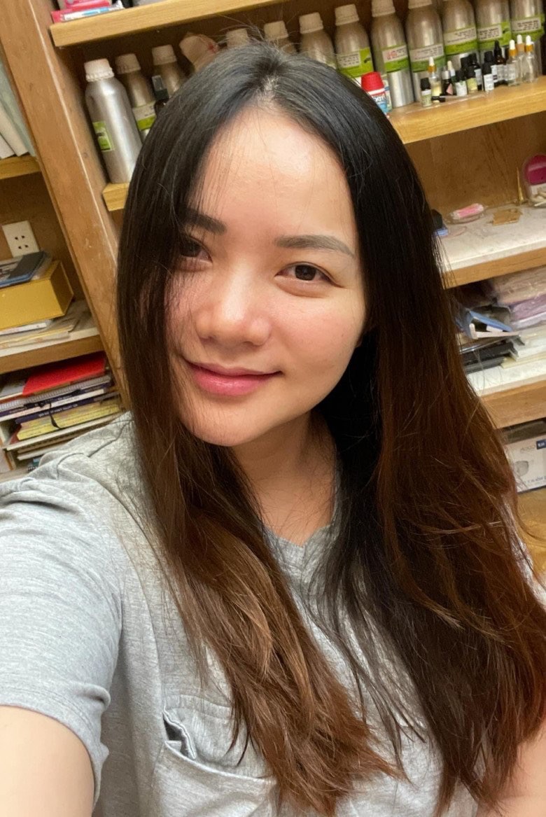 All year round with a bare face, Phan Nhu Thao rarely wears lipstick to 