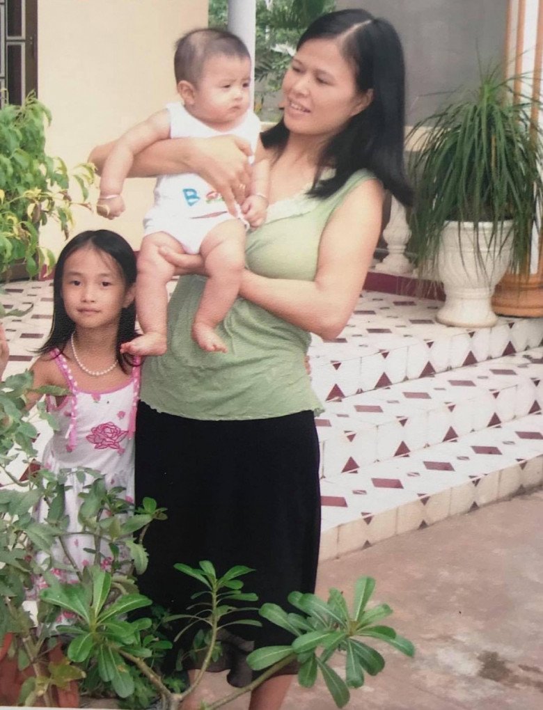 Mẹ Việt U50 có màn lão hoá ngược gây sốt MXH: Từng bị hàng xóm nói thẳng “Sao xấu thế” - 5