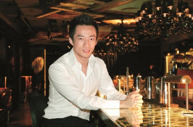 Ex-husband Tu Hy Vien's business is at a loss, the new husband's career is on the rise - 3