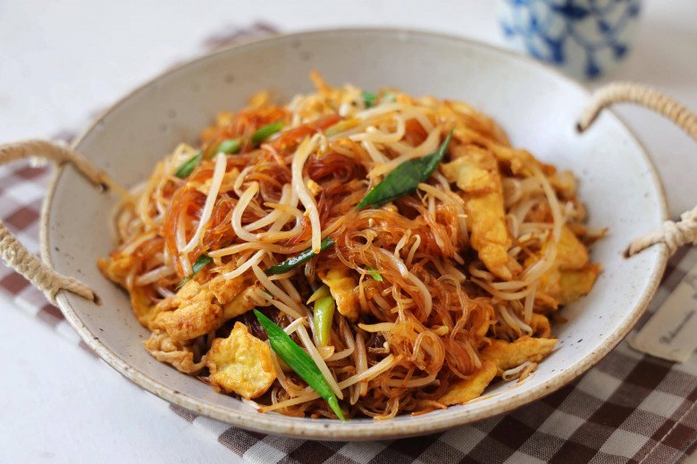 Don't know what to eat in the morning, make a plate of cheap but super quality fried vermicelli - 10