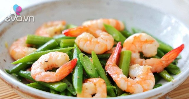This stir-fried shrimp with vegetables is both delicious and can help lose weight and boost immunity