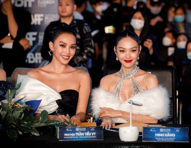 Miss 2K beauty contest at Miss World Vietnam hot seat, amp;#34;June bride amp;#34;  Minh Hang is crazy beautiful - 3