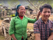 Tin tức - Trai tân 25 tuổi cưới người đàn bà góa chồng 52 tuổi: "Người ta dị nghị lắm nhưng tôi kệ"