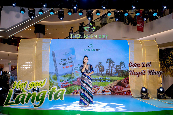 amp;#34;Đêm hội hạt gạo làng ta” – Sự kiện ra mắt Cơm lứt huyết rồng của Thiên Nhiên Việt Group - 3