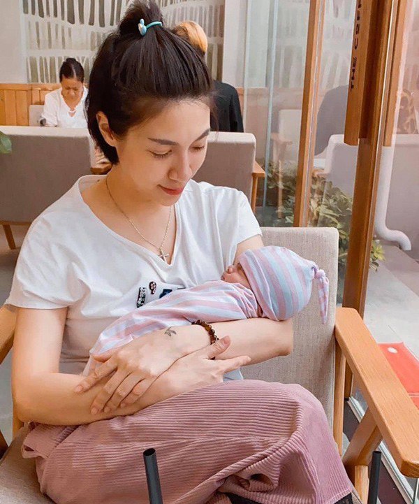 Marrying a rich husband and giving birth to beautiful children, Vietnamese beauties are still miserable after giving birth, intending to jump off the balcony - 6